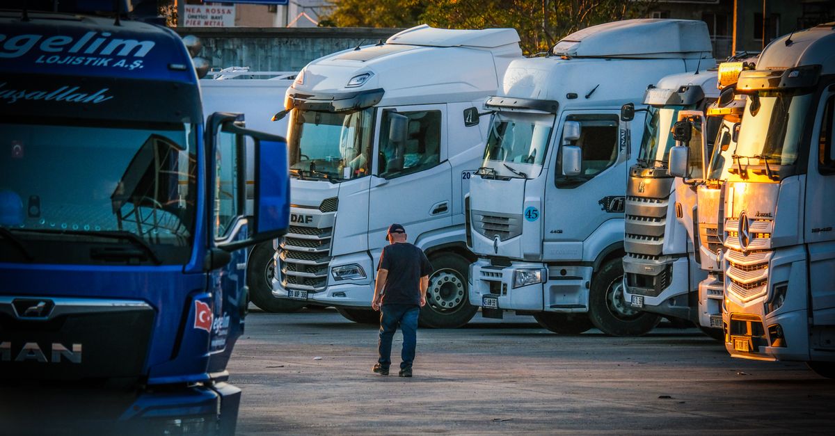 Financiamiento para Camión de Carga en México 2026: Opciones de Crédito, Tasas y Requisitos